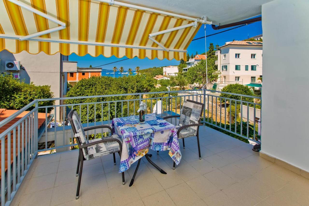 Apartments Hruban Χβαρ Εξωτερικό φωτογραφία