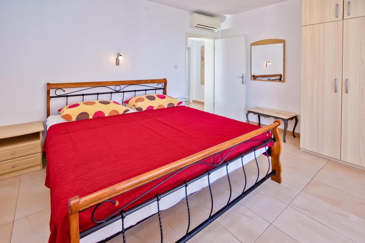 Apartments Hruban Χβαρ Εξωτερικό φωτογραφία