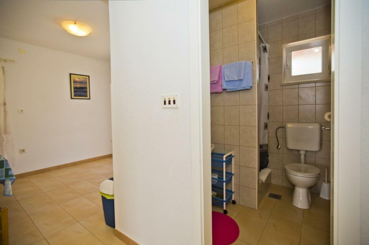 Apartments Hruban Χβαρ Εξωτερικό φωτογραφία