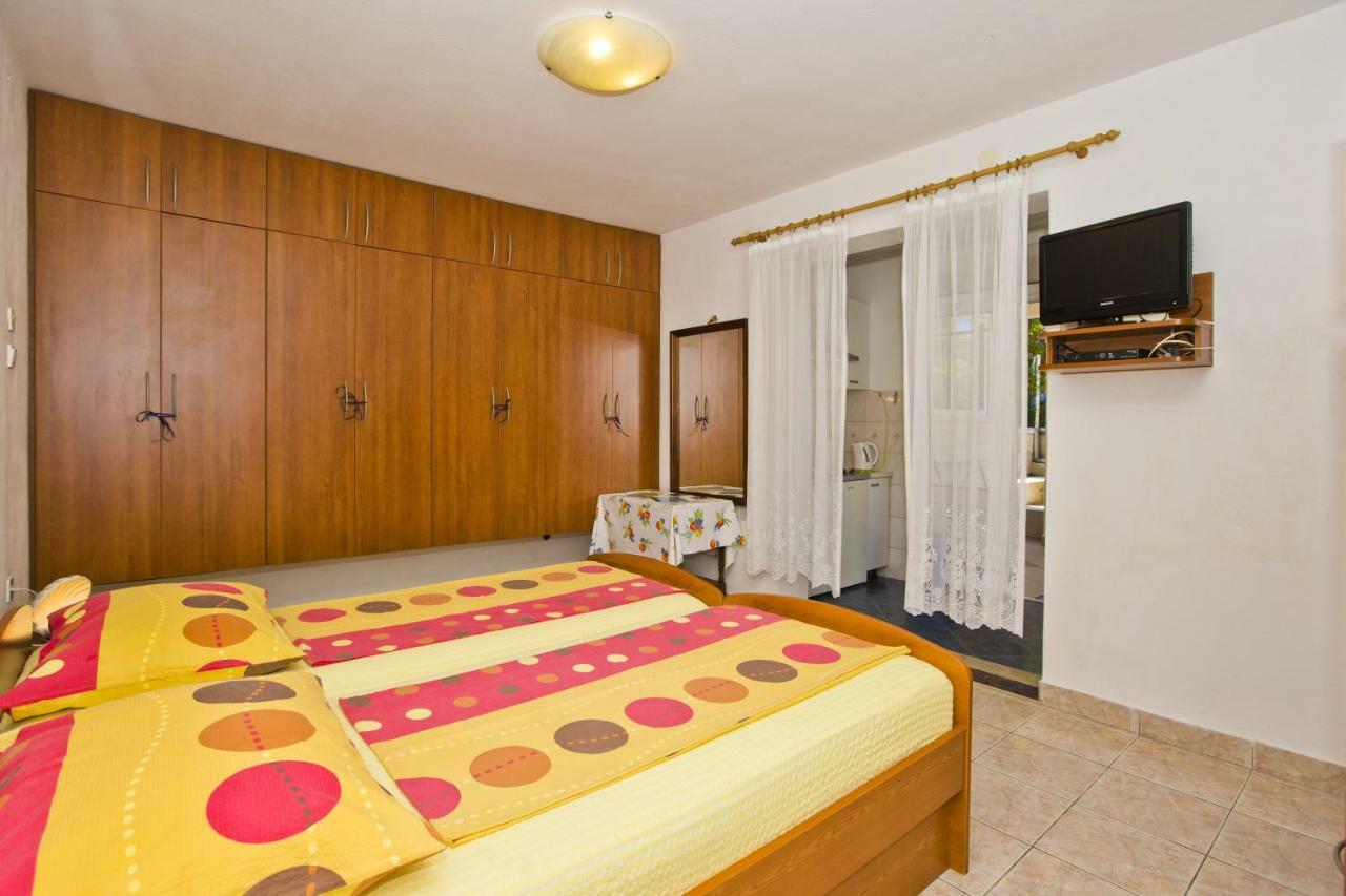 Apartments Hruban Χβαρ Εξωτερικό φωτογραφία